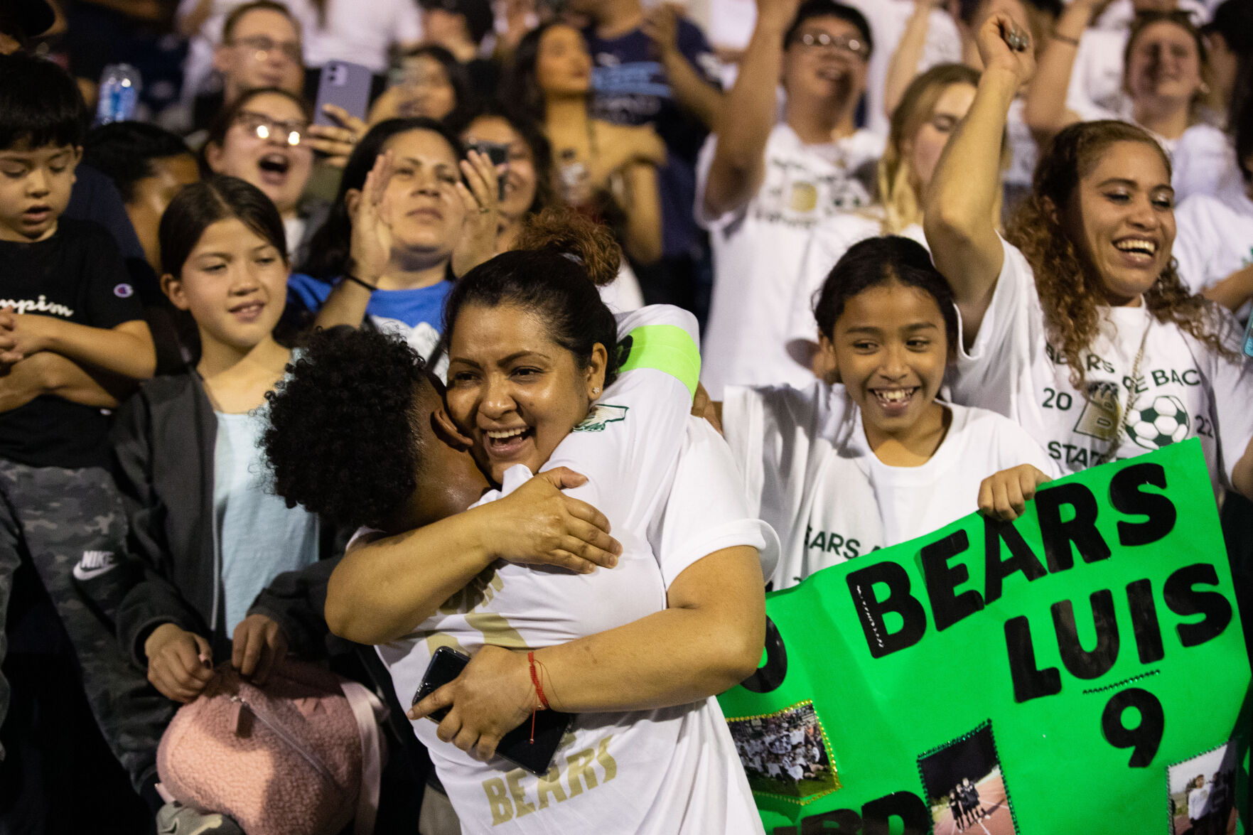 051122-owh-spo-statesoccer-em18.jpg